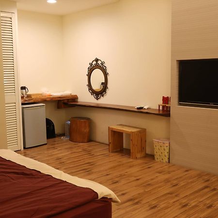 Romeo B&B T'ai-tung Dış mekan fotoğraf